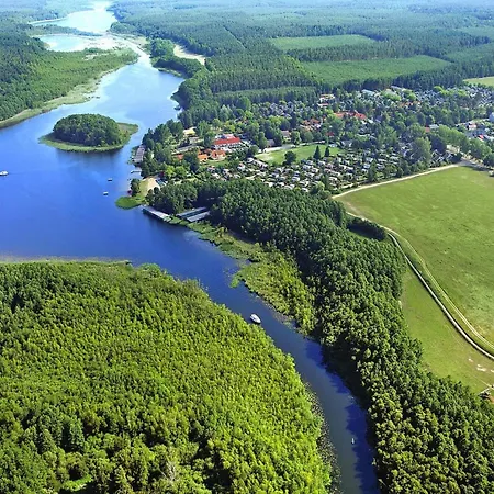 Exklusives Skandinavisches Prázdninový dům Granzow